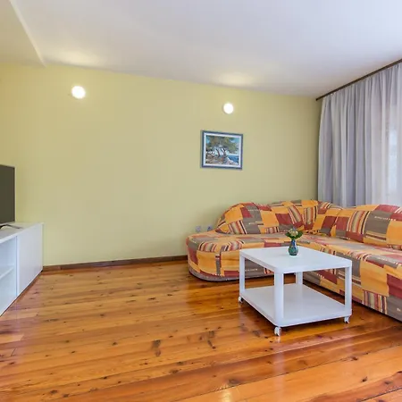Apartment By The Sea Punat, Krk - 26013 Punat